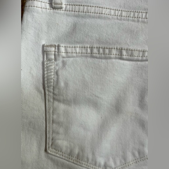 PAIGE Denim Sarah Slim (Size 30) - Picture 10 of 13